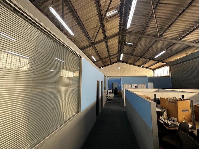 To Let Commercial Property for Rent in Athlone Industrial Western Cape